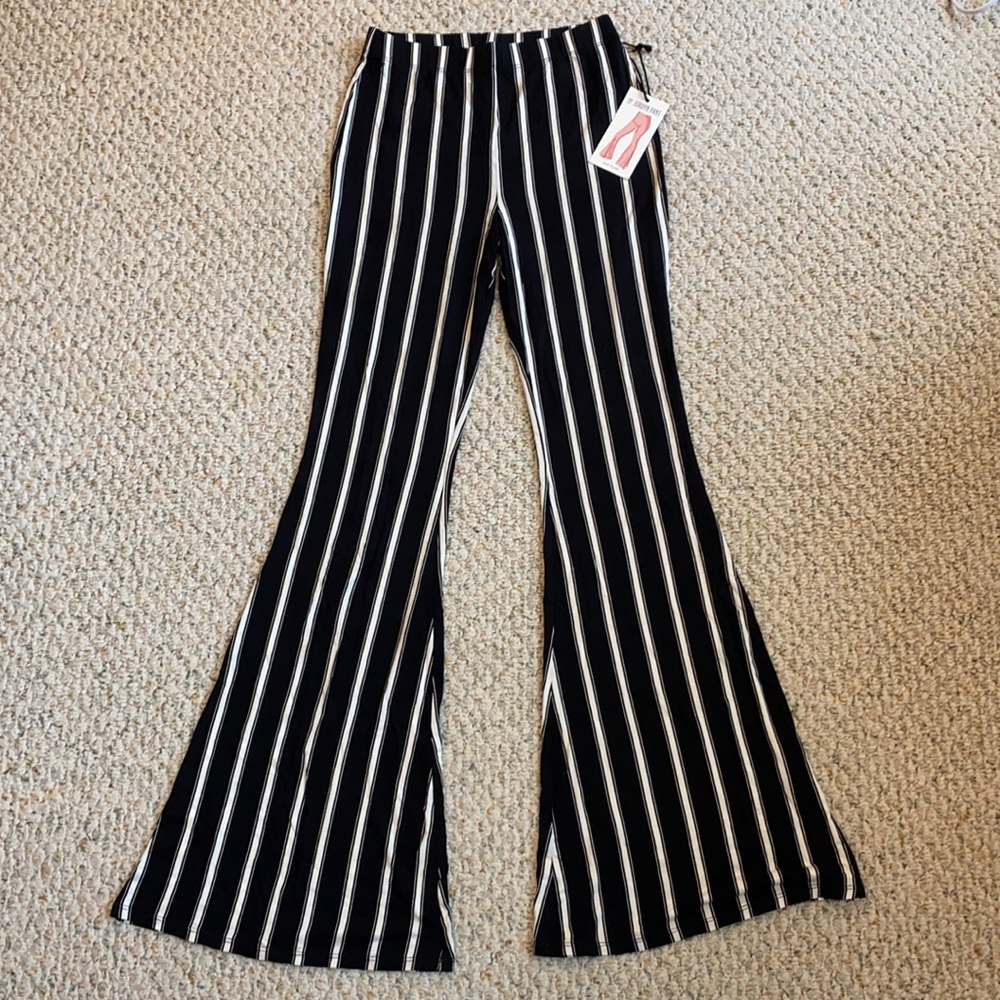 Forever 21, Size S, black and white striped flare pants
